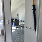 公寓式酒店 Amber Design