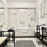 公寓式酒店 Amber Design 4*