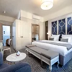 Lejlighedshotel Amber Design 4*