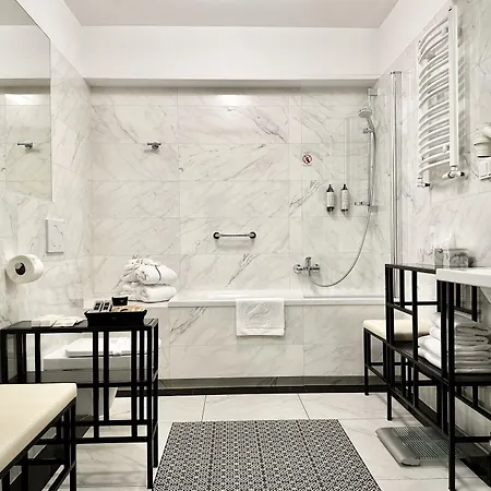 Lejlighedshotel Amber Design 4*