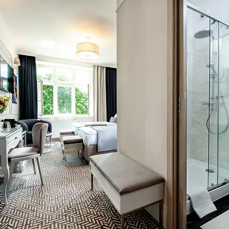 Amber Design 4* Krakau