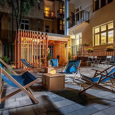 Amber Design Aparthotel